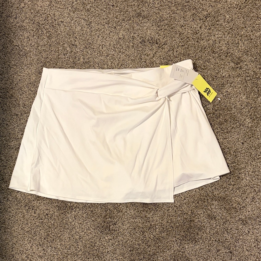All in Motion White Skort